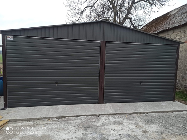 Plechová dvojgaráž 6x6 m grafitová BTX7016 so sedlovou strechou 3
