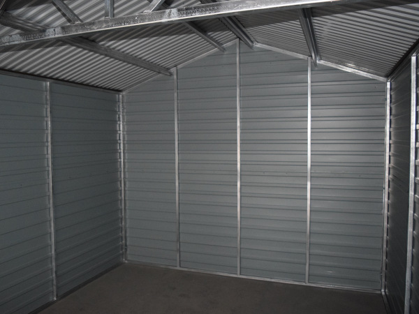 Plechová garáž 4LINE 3 × 5 m s výklopnou bránou 3