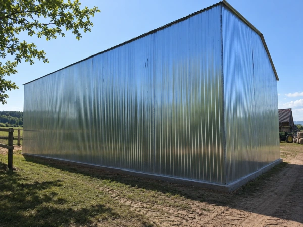 Montovaná plechová hala 12×8 m pozinkovaná s dvoma bránami 3×3,5 m 1