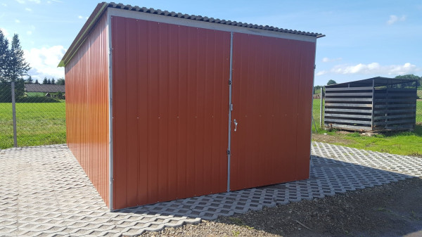 Plechová garáž 3x5m RAL8004 bledá hnedá 6