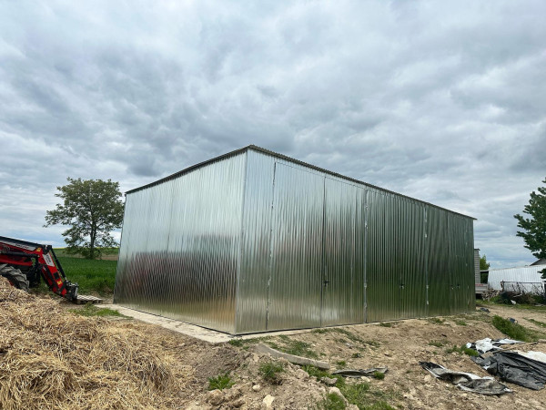 Pozinkovaná plechová hala 11×6 m 1