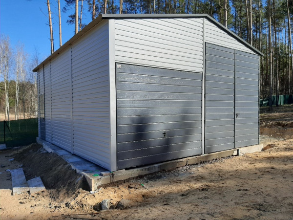 Montovaná plechová hala 6x8m | RAL7016 | RAL9006 4