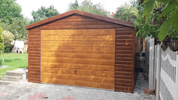 Plechová garáž 4×6 m 4LINE WOOD – tmavý orech, zlatý dub, škridloplech