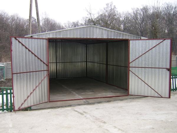 Plechová garáž 5x6m sedlová strecha