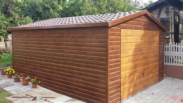 Plechová garáž 4×6 m 4LINE WOOD – tmavý orech, zlatý dub, škridloplech 1
