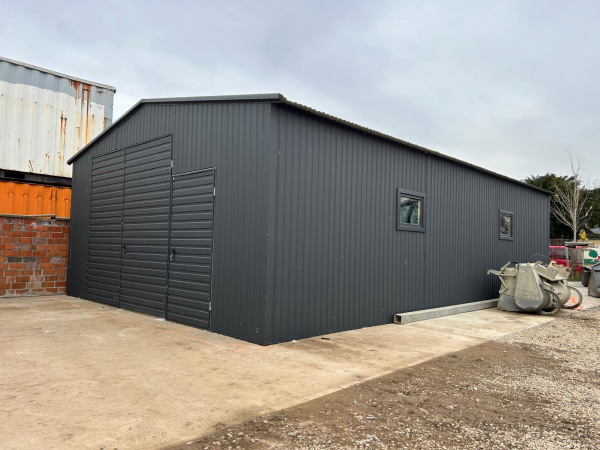 Montovaná plechová hala 6x12m Antracit | Garáže Plechové 1