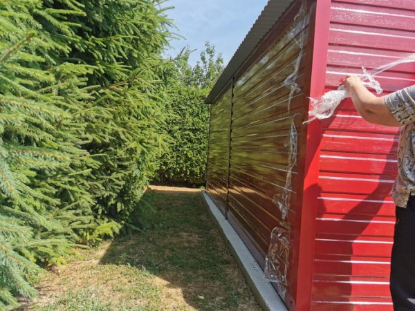 ZÁHRADNÝ DOMČEK 5×3 m | RAL3011 ČERVENÝ 3