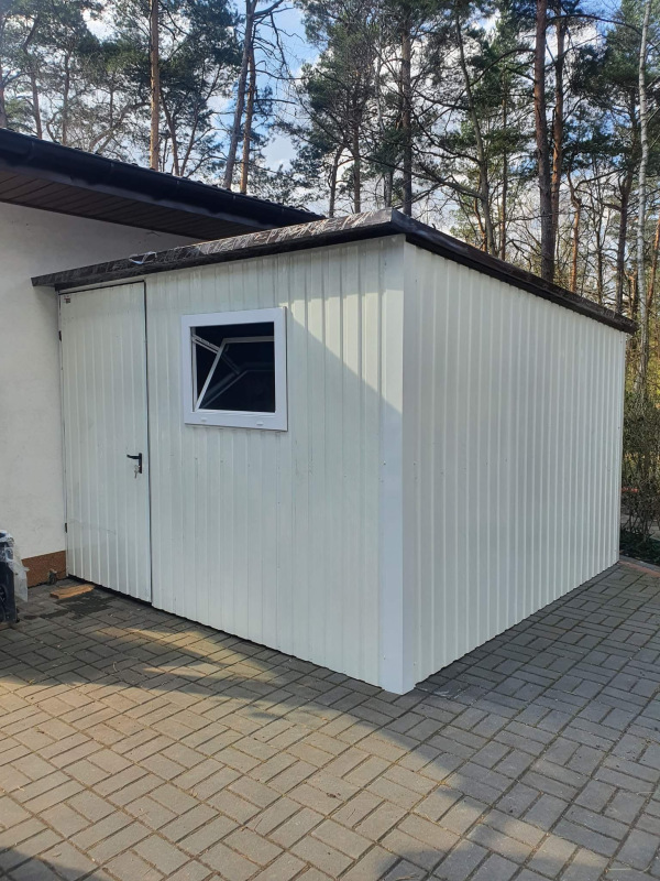 Záhradný domček 2,5×2,5 m biely RAL 9010 1