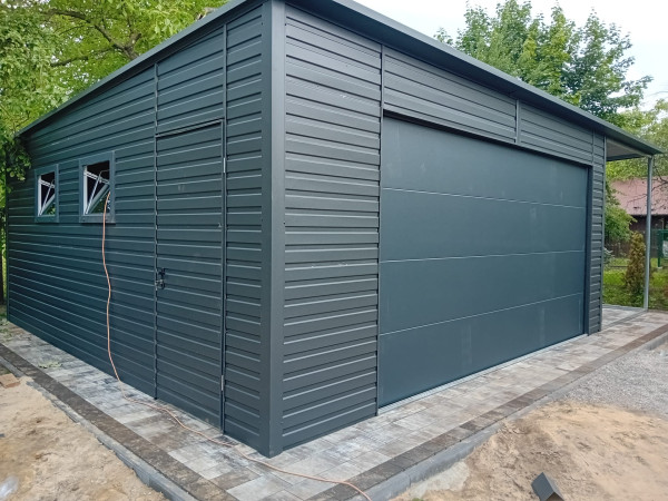 Plechová garáž 5,8 × 6 m + bočný prístrešok 2,5 m | SPG_0004 4